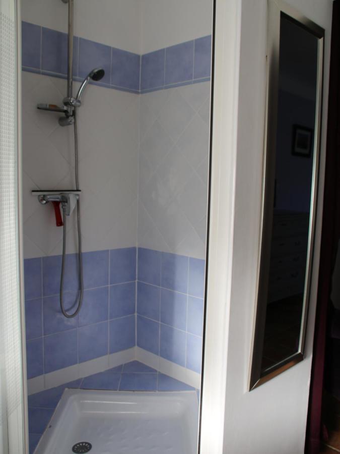 Villa Des Cigales Beaucaire  Buitenkant foto