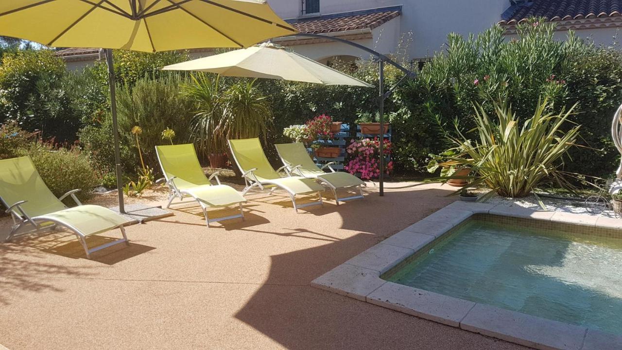 Villa Des Cigales Beaucaire  Buitenkant foto